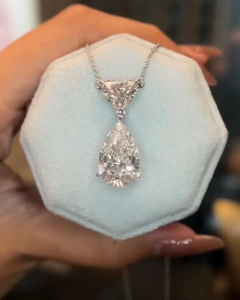 Pendentif en diamant cultivé en laboratoire certifié IGI, taille poire et cœur, collier de mariée en or jaune 14 carats - Product Image 1
