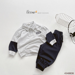 Ensemble de tenues de maison de rue sportives et décontractées pour garçon, polo à manches longues, t-shirt et pantalon en coton à motif uni, vente en gros en boutique - Product Image 5