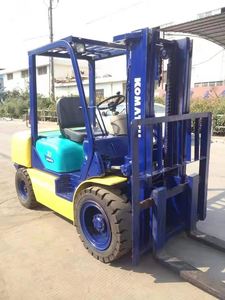 Montacargas Diésel Komatsu FD30 Premium de 3 Toneladas, Usado en Japón, Disponible en Stock, Modelos <span class=keywords><strong>FD25T</strong></span>-17, <span class=keywords><strong>FD25T</strong></span>-14, <span class=keywords><strong>FD25T</strong></span>, FD30T, FD50 - Product Image 2