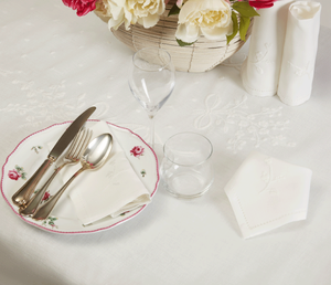 Wholesale Customized Modern Cotton Embroidered Pretty White Flower & Ribbon Durable Full Sizes Washable Tablecloth - Product Image 4