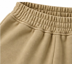 Pantalones Cortos Deportivos para Mujer, Color Caqui, Cintura Elástica, Bolsillos Transpirables, Logotipo en la Pierna Derecha, Estilo Deportivo, Tejido de Punto - Product Image 6