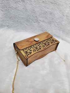 Bolso de Mano Rectangular Creativo Hecho a Mano para Fiestas de Niñas, con Cierre Magnético y Cadena Lateral, de Universal Overseas - Product Image 5