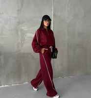 Ensemble de survêtement court d'hiver bordeaux personnalisé pour femme, avec sweat à capuche oversize et pantalon de jogging, style streetwear décontracté, écoresponsable, 2 pièces