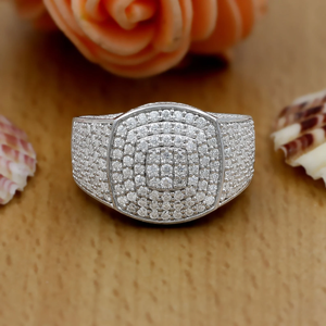 Anillo de Moissanita con Incrustaciones de Plata de Ley, Estilo Hip Hop, para Boda, Compromiso o Aniversario - Product Image 2