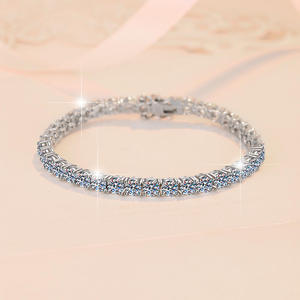 Bracelet en Moissanite Premium avec Argent Sterling 925 et Pierres à Taille Brillante pour Cadeaux d'Anniversaire et Bijoux de Mode - Product Image 2