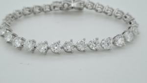 Ensemble de bracelets fins de type tennis en or blanc 14 carats avec diamants de laboratoire taille brillant rond pour femme - Vente en gros - Product Image 3