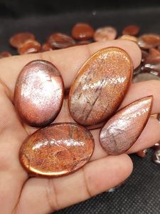 Pierres précieuses de sunstone violette naturelle de haute qualité, polies, en cabochon, pour bijoux - Product Image 2