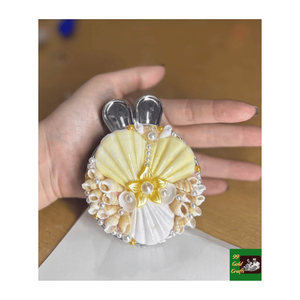 Espejo de Concha Hecho a Mano con Perlas, Espejo de Vanidad Inspirado en el Océano, Espejo de Bolso Náutico, Espejo Compacto de Concha Marina - Product Image 6