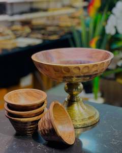 Elegante Tazón de Madera con Tapa de Vidrio para una Presentación de Mesa de Lujo que Crea una Experiencia de Servicio Sofisticada y Natural - Product Image 3