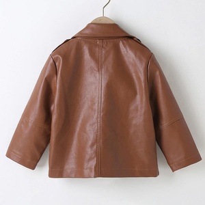 Veste en cuir de haute qualité, très élégante et stylée - Product Image 3