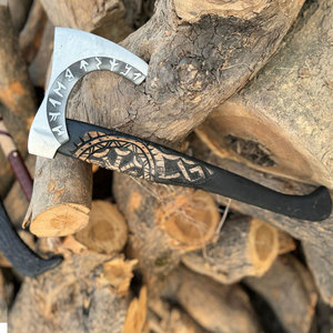 Hacha de Batalla Vikinga de Diseño Inspirado en la Cultura Vikinga, Cabeza de Acero al Carbono Industrial, Mango de Madera Tallada, Estilo Nórdico Tradicional, para Caza y Supervivencia al Aire Libre - Product Image 3
