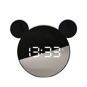 Bureau maison chambre sommeil LED miroir réveil numérique créatif horloge <span class=keywords><strong>induction</strong></span> photoélectron horloge - Product Image 1