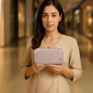 Magnifique pochette marron tendance à bandoulière croisée pour femme, sac de soirée avec chaîne amovible, sac à main pour femme - Product Image 1