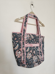 Floral Orange Quilted Cotton Medium Shoulder Tote <b>Bag</b> Zipper Closure Double Handles <b>Reusable</b> Everyday Ladies Shopping Beach - Product Image 3