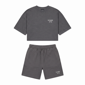 Ensemble T-shirt et short tendance personnalisé pour homme – Haut à manches courtes et col rond, tenue de sport décontractée et stylée - Product Image 4
