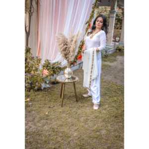 Conjunto de Traje Patiala Ecológico de Satén Blanco Nieve para Mujer, Hecho a Mano, Talla XS - Product Image 4