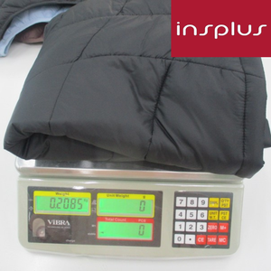 INSPLUS Vietnam - Service d'inspection et de contrôle qualité (QC) professionnel avant expédition pour vestes - Product Image 1