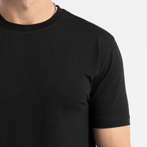 Ensemble t-shirt et short noir pour homme, couleur unie, décontracté, été, tissu tricoté respirant, séchage rapide, ensemble personnalisé pour homme - Product Image 4
