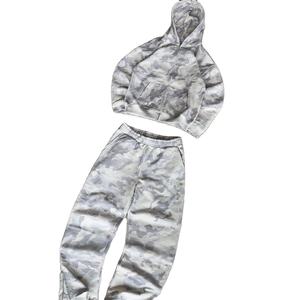 ชุดวอร์มทรงหลวมมีฮู้ดและกางเกงวอร์มแฟชั่นสไตล์สตรีทแบบกำหนดเอง - Product Image 1