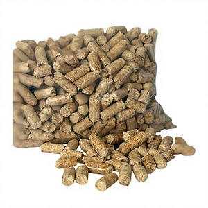 Los pellets de madera de pino para acolchado tienen muchos usos, especialmente en la ganadería y el cuidado de mascotas. - Product Image 1