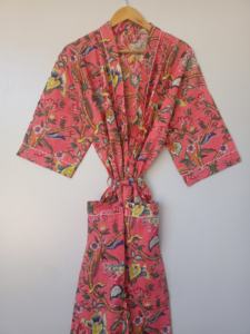 ชุดกิโมโนลายดอกไม้หรูหราขายส่ง ผ้าฝ้าย 100% ชุดนอนยาว แขนยาว มีกระเป๋าหน้า ผูกเชือกด้านหน้า ผู้ผลิตขายส่งจำนวนมาก - Product Image 3