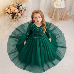 Robe de soirée princesse exclusive en velours vert brodée de sequins et de dentelle douce à col en V pour filles, vente en gros OEM ODM - Product Image 4