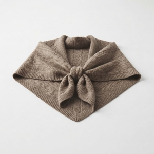 Écharpes triangulaires en tricot torsadé lourd pour femmes, châles-ponchos d'hiver doux et chauds, imprimés sur mesure, vente en gros, fournisseur - Product Image 2
