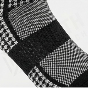 Crew <b>Socks</b> Plaid Pattern Black Gray Knitted Breathable Polyester Spandex Adult Casual Daily Wear Spring - Product Image 5