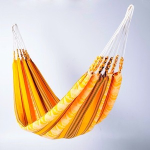 HAMMOCK EN TOILE DE LÂNE PERUVIENNE À MOTIF GÉOMÉTRIQUE - Product Image 3