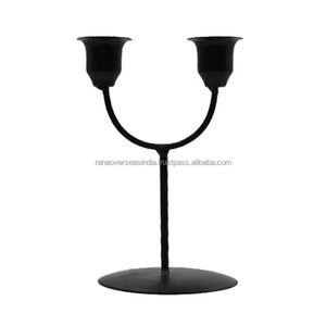 Bougeoir en fer de la meilleure qualité avec deux bras pour les fêtes et les événements spéciaux à prix raisonnable du fournisseur - Product Image 1