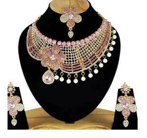 Parure de bijoux en cuivre et zircon, motif floral vintage, faite à la main, légère, nouvelle collection, collier et boucles d'oreilles pour femme, fiançailles, anniversaire - Product Image 3