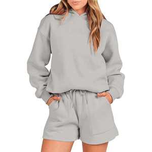 Ensemble de survêtement personnalisé en coton uni avec fermeture éclair, sweat à capuche délavé à l'acide et short de jogging pour femme - Product Image 1