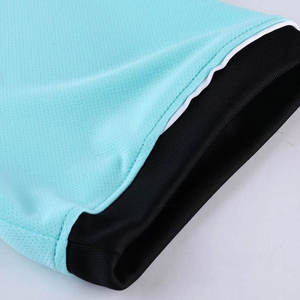 Uniforme de Fútbol Unisex Hecho en Pakistán, Ropa Deportiva Ligera y Ecológica, Uniforme de Fútbol Sublimado - Product Image 4