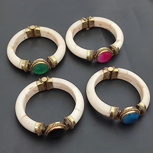 Pulsera de Metal Hecha a Mano, Estilo Vintage, Ecológica, Artesanía Romántica de la India, Ideal para Regalos de Bienvenida - Product Image 4