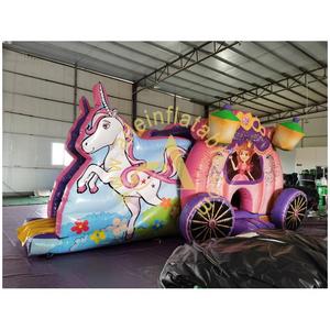 Castillos Inflables Personalizados, Combo de Carruajes de Princesa con Tobogán, Se Pueden Colocar en el Jardín o el Patio Trasero - Product Image 2