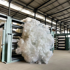 Tissu non tissé 3D HCS en fibres courtes 100 % polyester recyclable de qualité GRS pour jouets tissés, haute résistance à la chaleur, fabriqué au Vietnam - Product Image 1