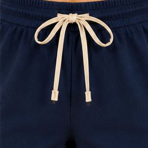 Conjunto de dos piezas de pantalones cortos para mujer en color marfil y azul marino, top con cuello cuadrado y botones, estampado floral de mariposas, ropa informal de verano de algodón para estar en casa. - Product Image 6