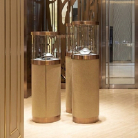 Vitrine Ronde en Verre pour Bijoux, Présentoirs de Vente en Gros Style Crème Français pour Colliers, Vitrines de Détail