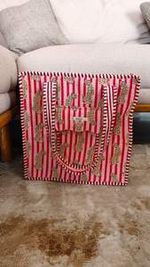 Sac fourre-tout matelassé pour femme en tissu 100% coton avec poche extérieure et fermeture éclair, sac à main de couleur unie - Product Image 2