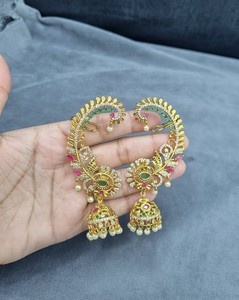 Pendientes de Oreja Ovalados con Jhumka Colgante, Aretes Étnicos Tradicionales para Mujer, Bañados en Oro, Clásicos, Venta al por Mayor - Product Image 3