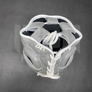Protège-têtes de boxe personnalisables en cuir de vachette de qualité supérieure, à lacets, avec rembourrage épais à 4 couches, poignées anti-humidité pour l'entraînement - Product Image 4