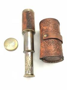Télescope de voyage vintage style jumelles, en laiton, avec étui en cuir gaufré, objet de collection nautique, décoration extérieure - Product Image 2