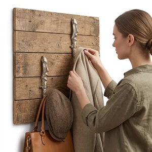 Porte-manteau mural multifonction en fonte vintage fait main avec perles décoratives pour rangement de vêtements - Product Image 3