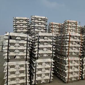 อลูมิเนียมแท่งบริสุทธิ์ A7 ความบริสุทธิ์สูง 99.7% จำหน่ายจำนวนมากสำหรับโรงงานหล่อ และผู้ซื้อโลหะนำเข้าขายส่ง - Product Image 5