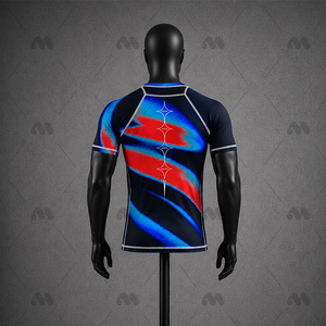 เสื้อยืดออกกำลังกายผู้ชาย แห้งเร็ว ผลิตจากโพลีเอสเตอร์ เหมาะสำหรับวิ่ง ฟิตเนส ยิม  เสื้อแรชการ์ดสำหรับกีฬาทุกประเภทและกิจกรรมกลางแจ้ง - Product Image 6