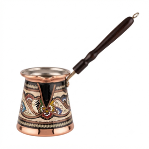 Cafetera turca de cobre esmaltado floral negro, Cezve, Ibrik árabe, Briki griega, calentador de leche para estufa con mango de madera oscurecida - Product Image 1