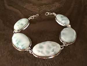 Pulsera de Larimar en Plata de Ley 925, Hecha a Mano con Piedras Preciosas, Cierre de Langosta, Elegante Regalo de Joyería para Mujer - Product Image 6