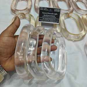 Grandes chaînes en résine transparente colorées de nouvelle taille pour la décoration murale, idéales pour les projets de bricolage, séparateurs de pièce et accessoires de rideaux. - Product Image 1