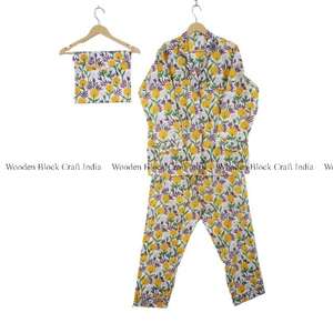 Ensemble de pyjama en coton 100% fait main en Inde, imprimé floral, pantalon ultra-confortable et chemise, tenue de nuit unisexe, shorts pour la maison, vêtements de nuit d'été - Product Image 5