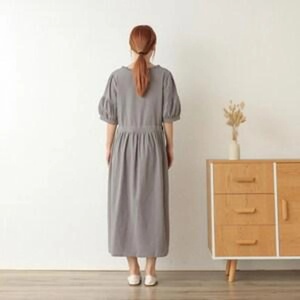 Robe midi en lin biologique pour femme, col en V, avec nœud, manches courtes, coupe ample, style A-line, vintage, taille haute, respirante, faite main, avec poches, design personnalisé - Product Image 2